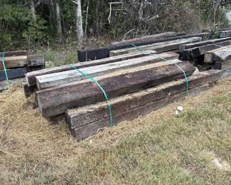 LOT CROSS TIES