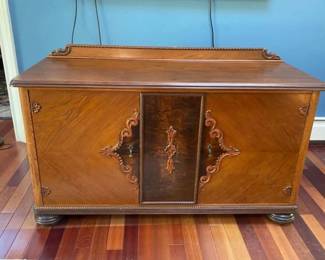 Nordic collectible furniture