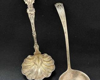 UM295VVintage Small Sterling Ladles