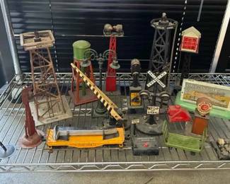 UM238Vintage LionelGauge American Flyer Model Railroad Accessories