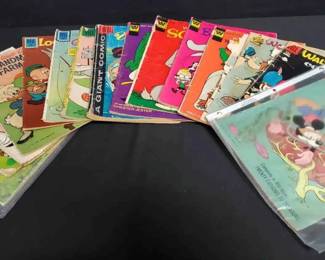 UM233Vintage Comic Books