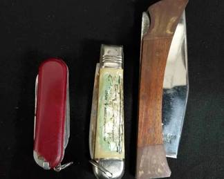 UM185Richards Sheffield England Pocket Knife And More