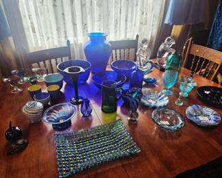 Art glass items