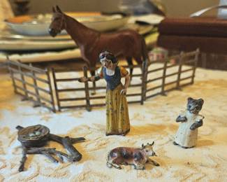 Tiny miniatures, c.1930s