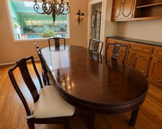 Rosewood or Mahogany dinning set Beautiful and in near pristine condition