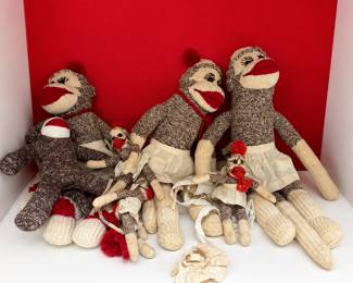 Monkey see monkey do!