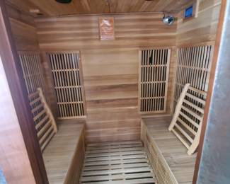 Infrared sauna seats 4 people