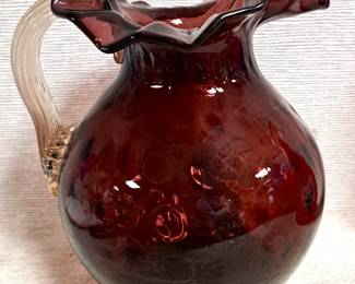 ART GLASS PITCHER