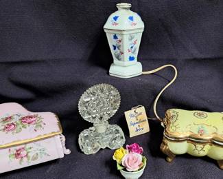 PERFUME BOTTLE TRINKET BOXES IRICE LIGHT