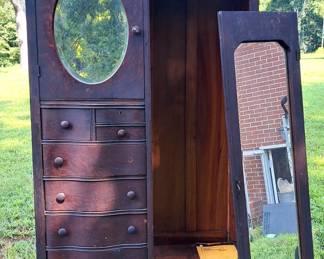 ANTIQUE ARMOIR