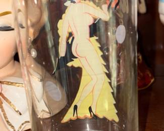 5 of these vintage glasses