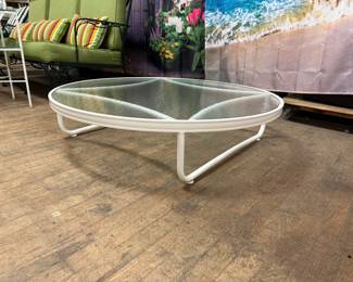 bj sand chair table
