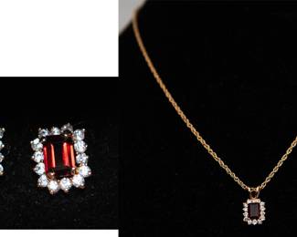 necklace suite