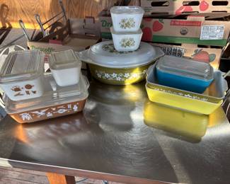 Vintage Pyrex 