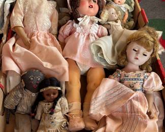 Dolls 
