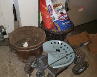 yard cart large planters
