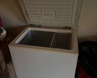 Chest freezer! Works great.
