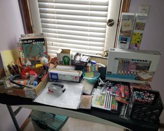 office supplies and art supplies