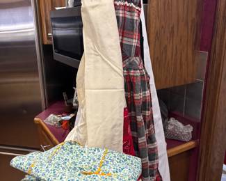 vintage aprons