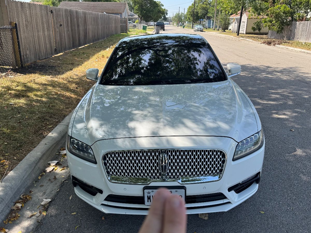 2020 Lincoln Continental 24k miles