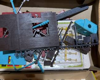 AHM Minikits 5819 Ramsey Journal Building