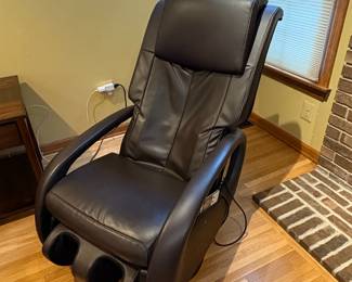 Human Touch BodyMap Pro Massage Chair
