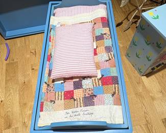 Pleasant Company Kirsten Larson Doll Bed