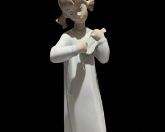 Lladro Girl with Guitar Figurine