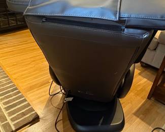 Human Touch BodyMap Pro Massage Chair