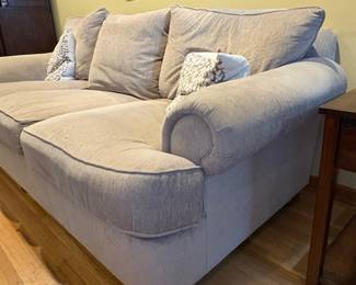Thomasville Patterson Sofa