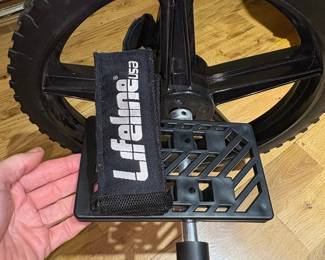 Lifeline USA Power Wheel with Foot Straps