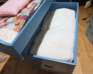Pleasant Company Kirsten Larson Doll Bed