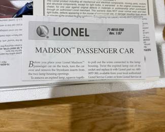 Lionel Madison Passenger Car 6-39030
