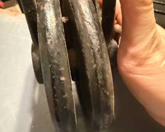Roberts-marked double-sheave pulley block - additional view