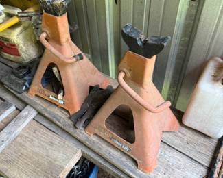 Pair of Superlift automotive jack stands