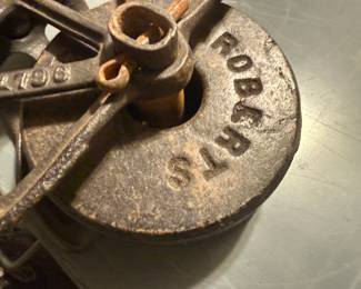 Roberts-marked double-sheave pulley block - additional view