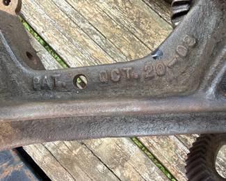 Deering grinder patent and maker detail