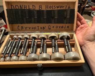 Boxed 16-piece set of graduated shank-mounted cutters or boring tools