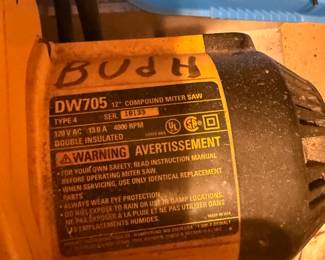 DeWalt DW705 12-inch compound miter saw - additional view