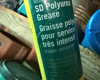 John Deere TY6341 Multipurpose SD Polyurea Grease can