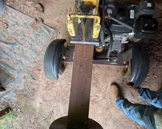 27-ton-labeled gasoline hydraulic log splitter with four-way wedge - additional view