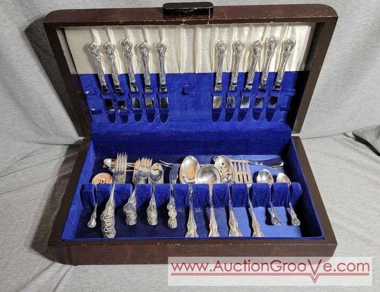 1 Towle Old Master Sterling Silver service.