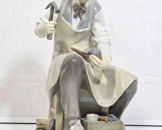 Lladro Cobbler