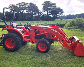 Kubor l2501 4wd diesel tractor in exc. 71.5 hrs.