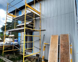 excellent set of scaffolding