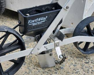 Earthway seeder exc.