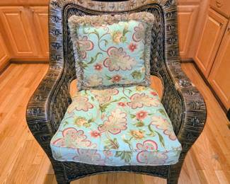 patio wicker chair