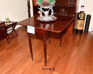 099Living Room