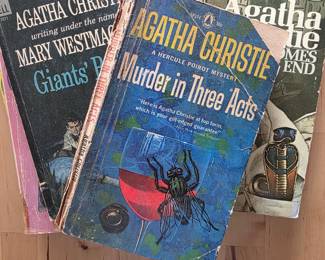 Vintage Agathie Christie