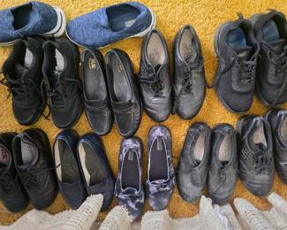 Sketchers, SAS, FILA and more 